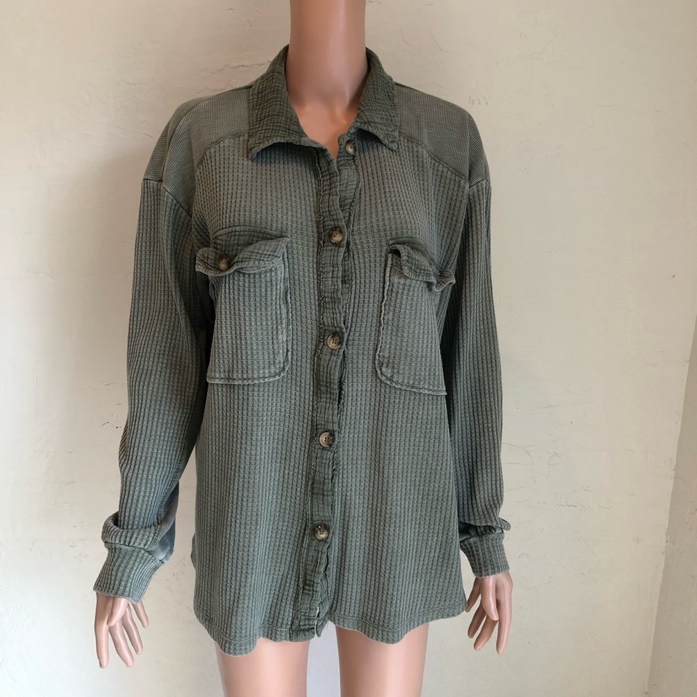 Briggs Waffle Knit Button-Up Shirt Jacket in Olive Green Women’s Size L Relaxed